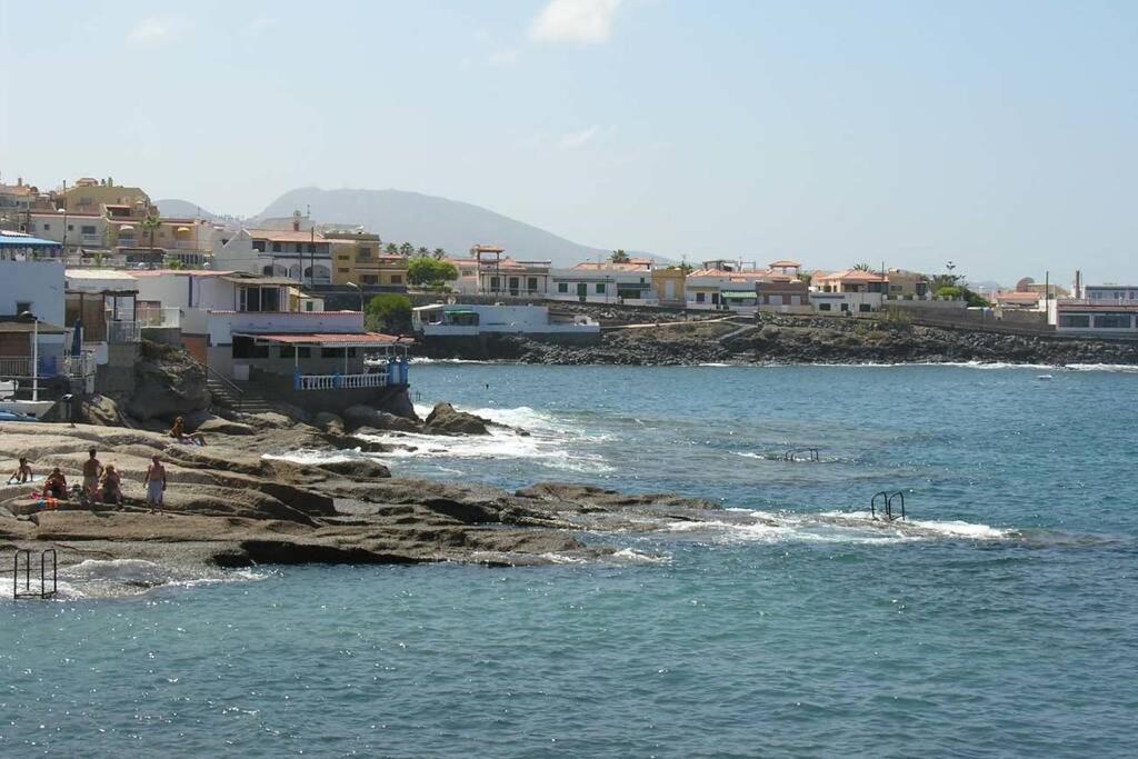 Spacious Apartment Just Few Steps Of The Ocean In La Caleta Costa Adeje  Exteriér fotografie